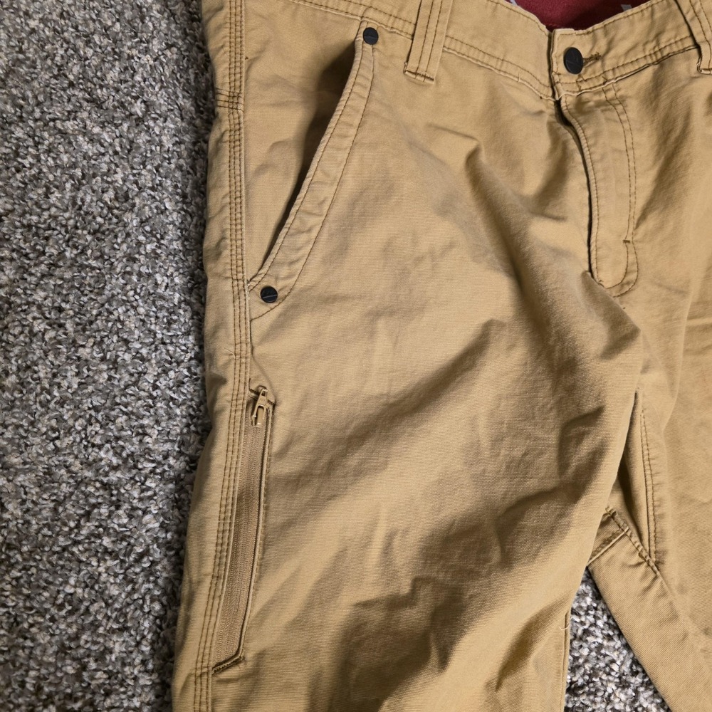 Wrangler Pants Mens 31x32 Beige Khakis Straight Leg Zip Pocket Chino Casual - Picture 4 of 5